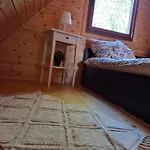 Letniskowe Nad Jeziorem Lesnianskim Holiday home Bozkowice