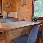 Letniskowe Nad Jeziorem Lesnianskim Holiday home Bozkowice