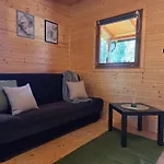 Letniskowe Nad Jeziorem Lesnianskim Holiday home