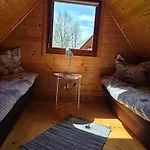 Holiday home Letniskowe Nad Jeziorem Lesnianskim Bozkowice
