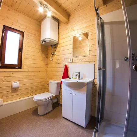 Letniskowe Nad Jeziorem Lesnianskim Dom wakacyjny Bozkowice