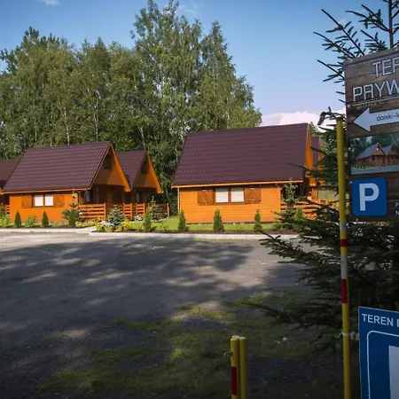 Letniskowe Nad Jeziorem Lesnianskim Holiday home Bozkowice