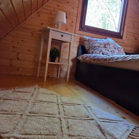 Letniskowe Nad Jeziorem Lesnianskim Prázdninový dům Bozkowice