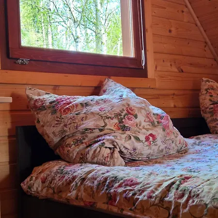 Prázdninový dům Letniskowe Nad Jeziorem Lesnianskim