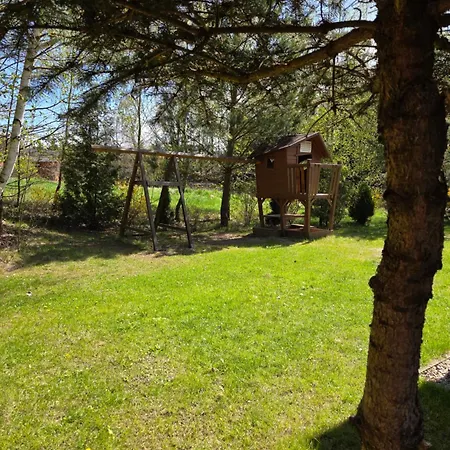 Prázdninový dům Letniskowe Nad Jeziorem Lesnianskim *