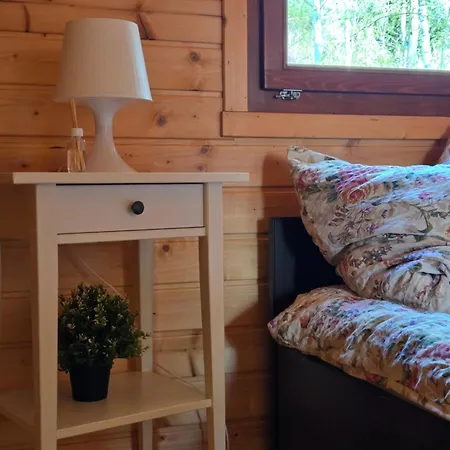 Prázdninový dům Letniskowe Nad Jeziorem Lesnianskim