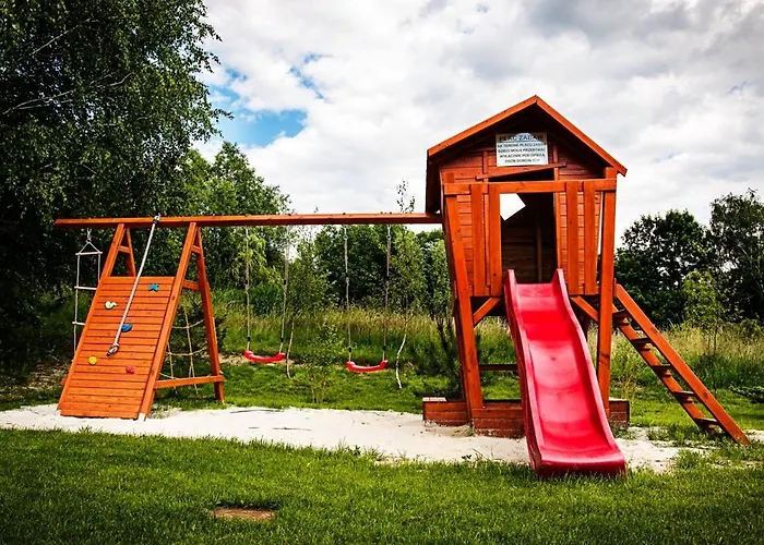 Letniskowe Nad Jeziorem Lesnianskim Holiday home *