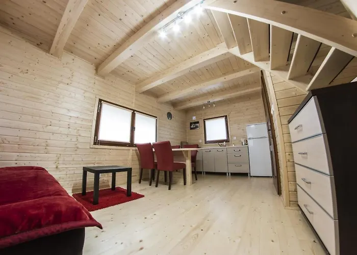 Casa vacanze Letniskowe Nad Jeziorem Lesnianskim *