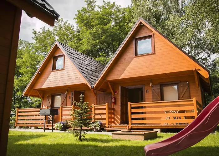 Letniskowe Nad Jeziorem Lesnianskim Holiday home *